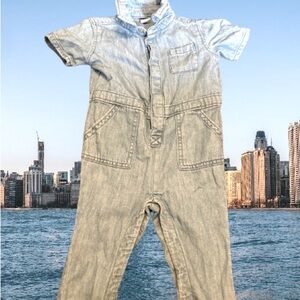 Light weight Blue jeans look baby’s unisex jumper size 6-12m $6